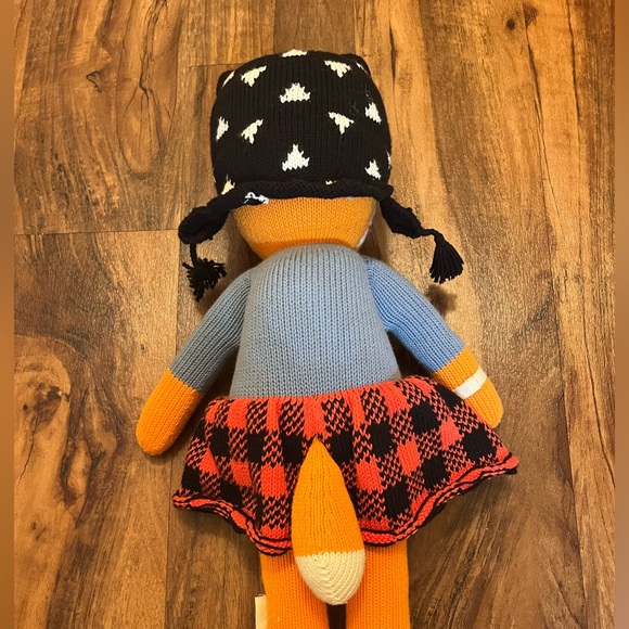 CUDDLE + KIND Sadie the fox - Picture 3 of 3